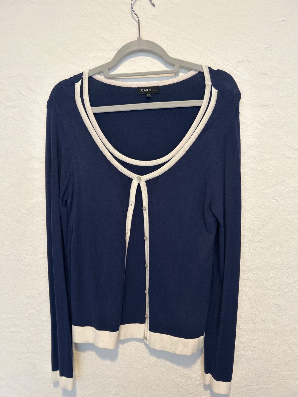 Blusen: Caroll 40 Pullover mit eingenähten Top 2-in-1-Optik Kombis – Gebraucht aus Muri AG von Mkikus