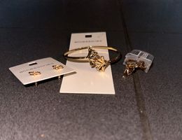 Schmuck Set Ginkgo Gold mit Ohrstecker, Ring und Armreif
