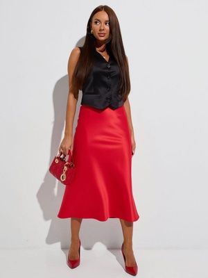 Sale‼️New beautiful satin skirt size S