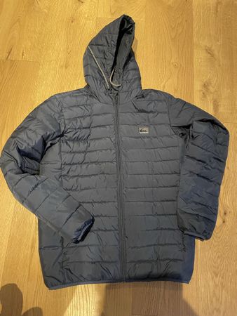 Quiksilver Steppjacke mit Kapuze blau Grösse M gepflegt