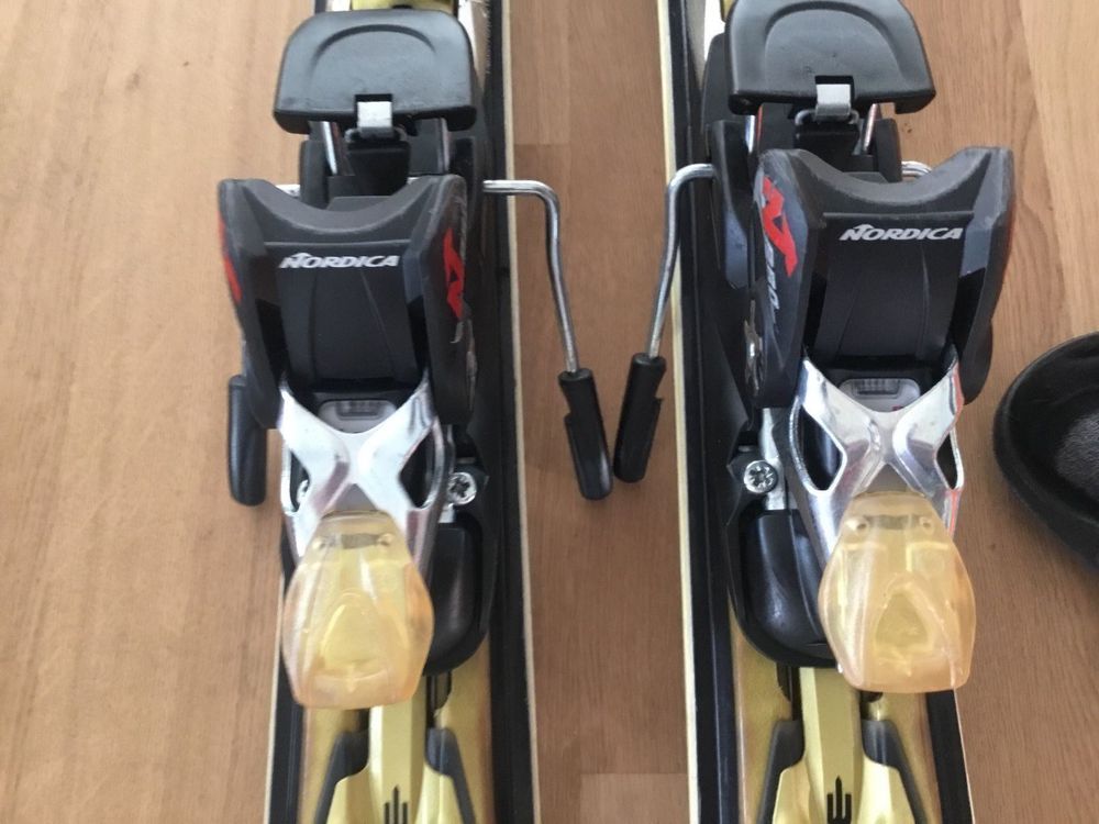 Ski zu verkaufen Kaufen auf Ricardo
