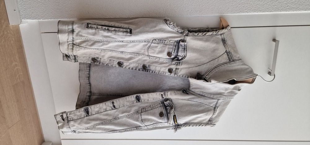 Jeans Gilet Kaufen Auf Ricardo