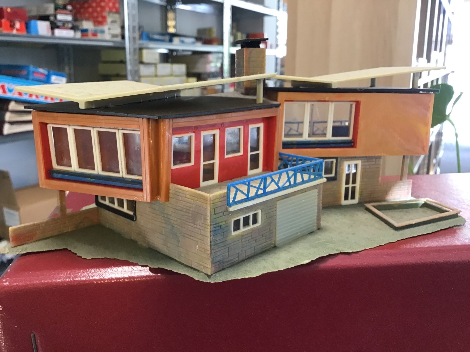 Faller Modellini di ferrovie: FALLER SPUR H0 BERÜHMTE VILLA – Usato da Männedorf venduto da Spezial-Modelle 2