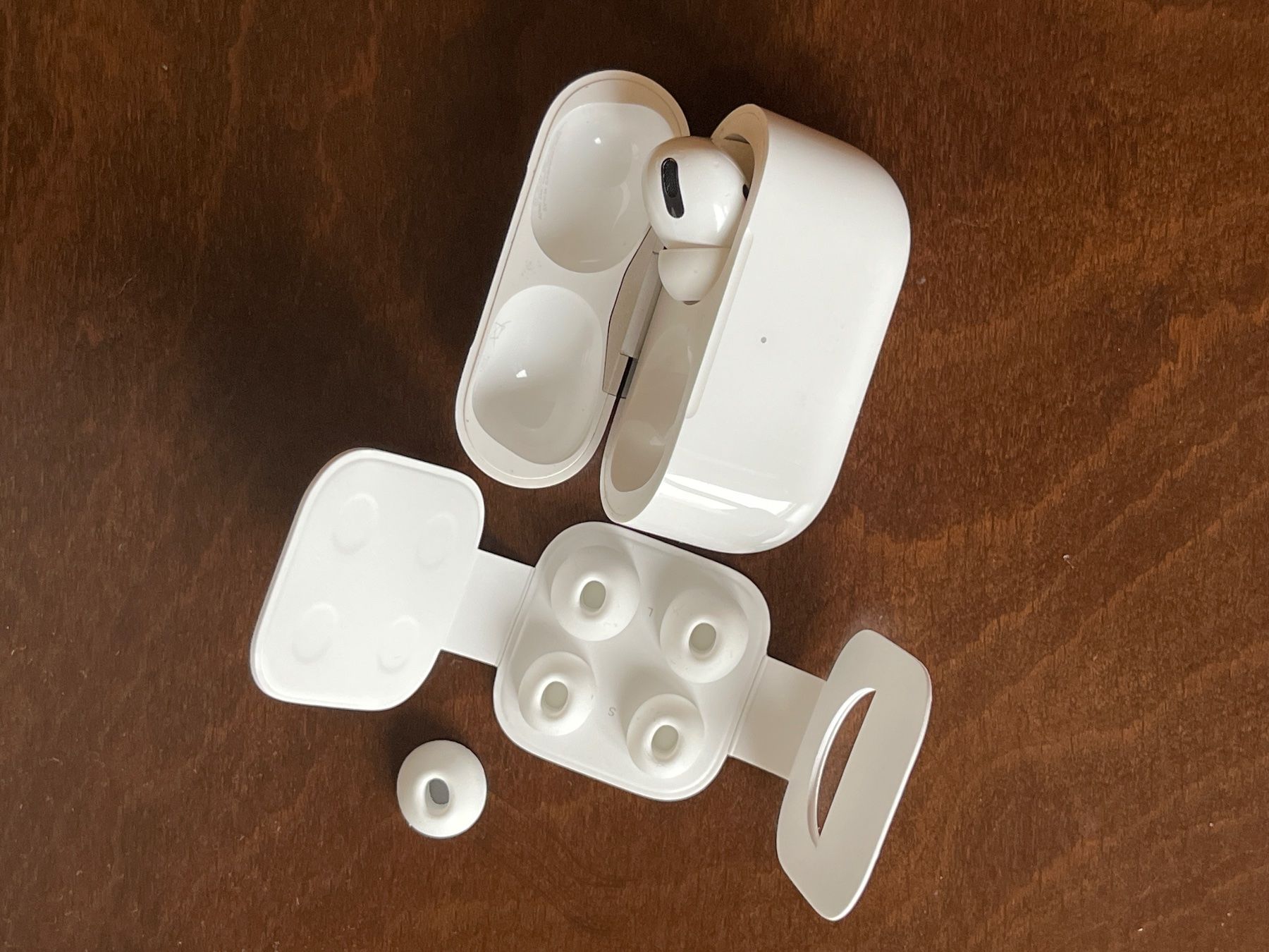 Apple Kopfhörer: AirPod Pro – Gebraucht aus Birmensdorf ZH von sam_qs22 2