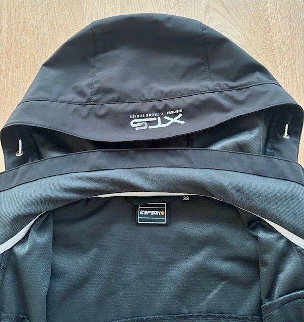 Icepeak Giacche: Icepeak Damen-Übergangsjacke schwarz, Grösse 38 – Usato da Iseltwald venduto da Tessin61 2