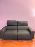 Poltronesofa 2er-Sofa in Grün mit elektrischer Relaxfunktion