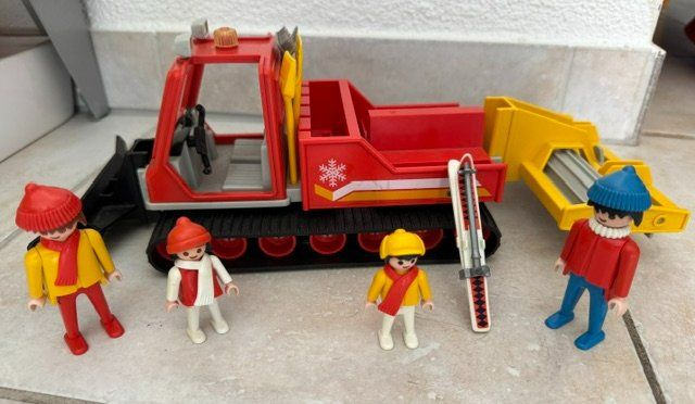 Playmobil Spielzeuge: altes Schneemobil von Playmobil – Gebraucht aus Eschenbach SG von Grummelzwerg 2
