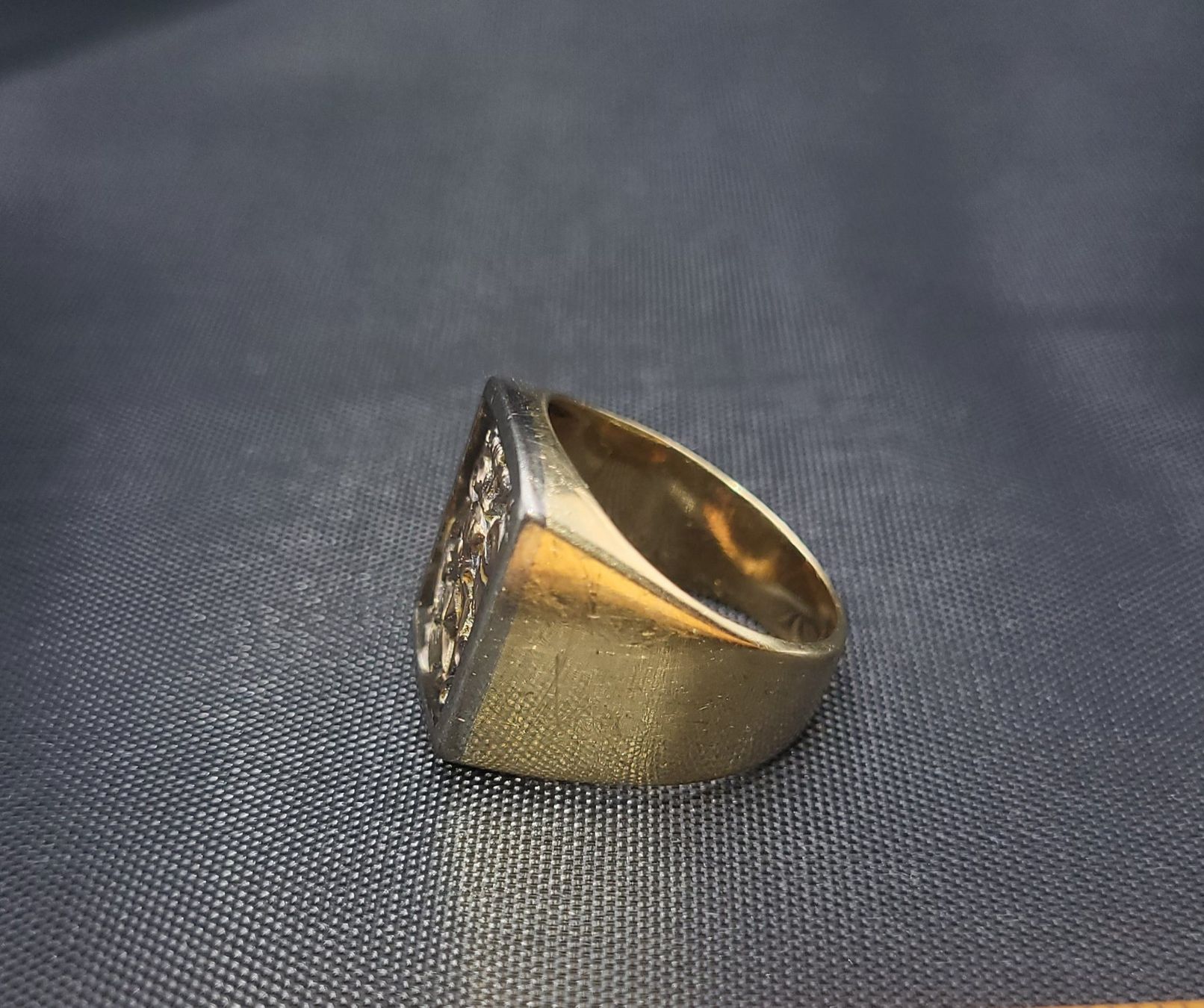 Ringe: Gold Siegelring mit Wappenmotiv – Gebraucht aus Wald ZH von Dasilver 3