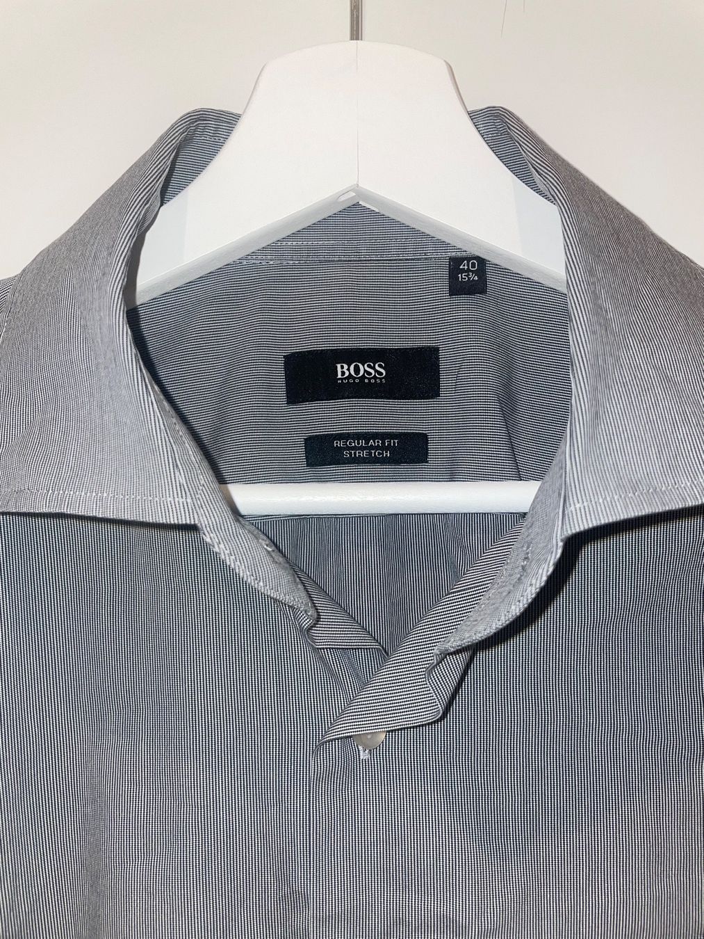 Hugo Boss Camicie: BOSS Herrenhemd Gr. 40    15 1/2 – Usato da Zürich venduto da pacta_sunt_servanda