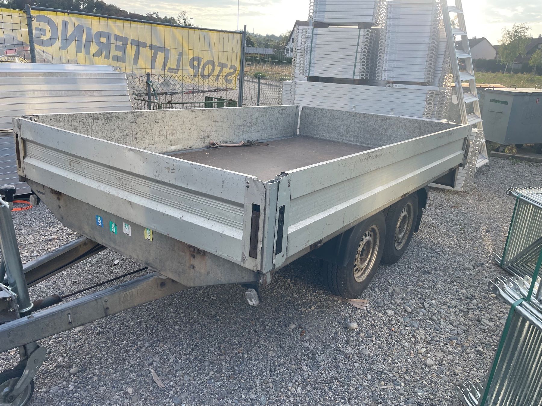 Humbaur Remorques: Anhänger Humbauer HT3500 – D'occasion à Volketswil par restposten911 3