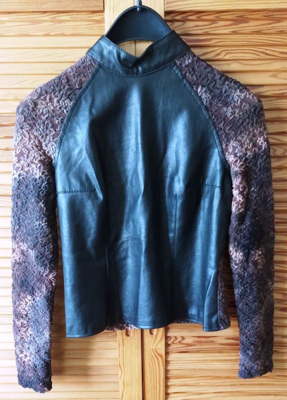 Blusen: Bluse mit Stehkragen und Webstoffärmeln - Grösse 42 - – Neu (gemäss Beschreibung) aus Zürich von 1-2-3 4