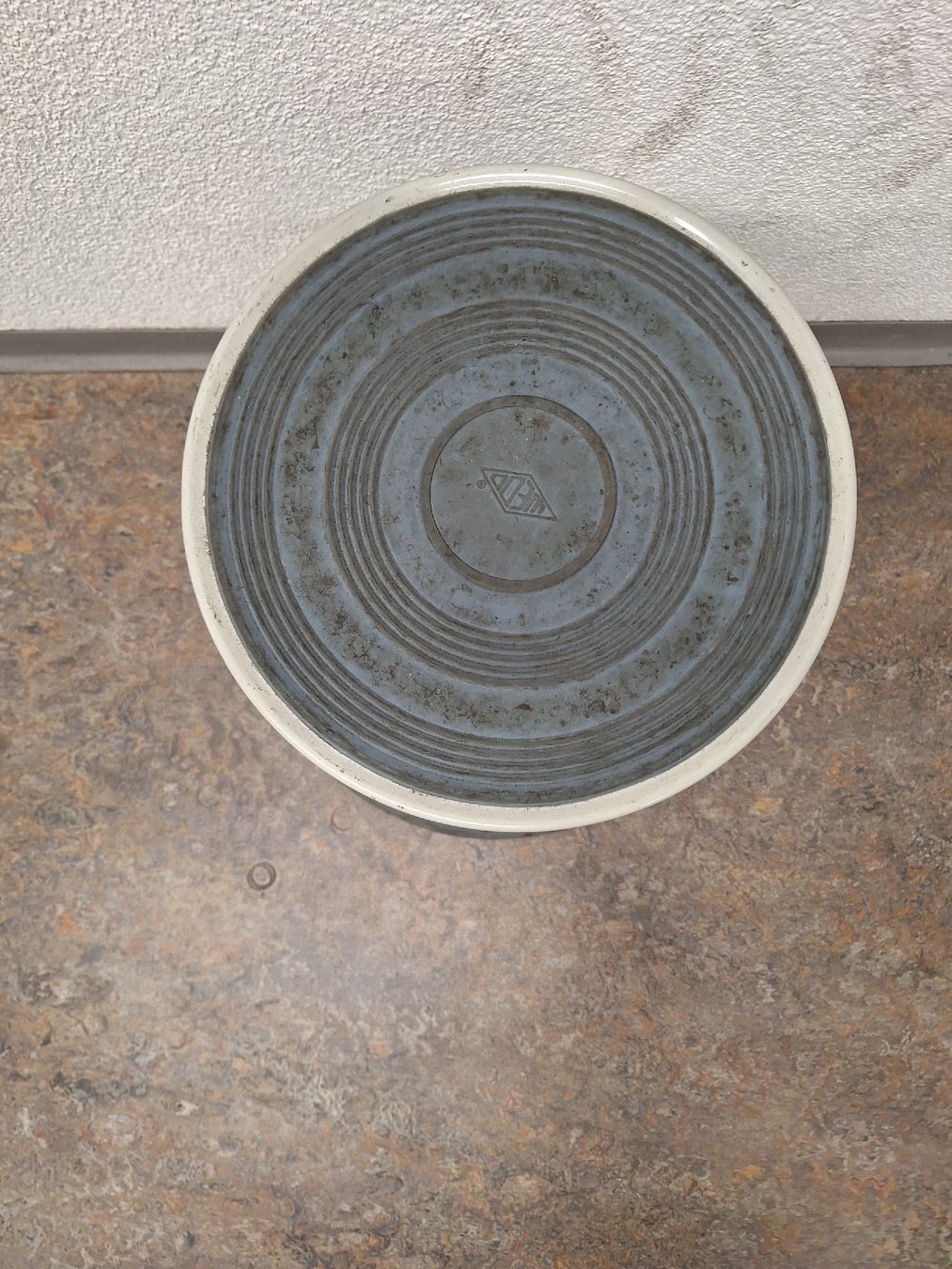 Hocker: Tritthocker/Elefantenfuss – Gebraucht aus Schmitten FR von spicherpierin 2