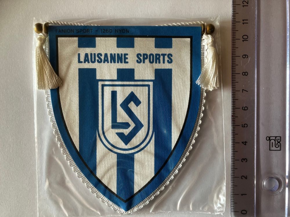 Fanion Vintage Lausanne Sports - Foot - Pennant Suisse - Objet De Collection