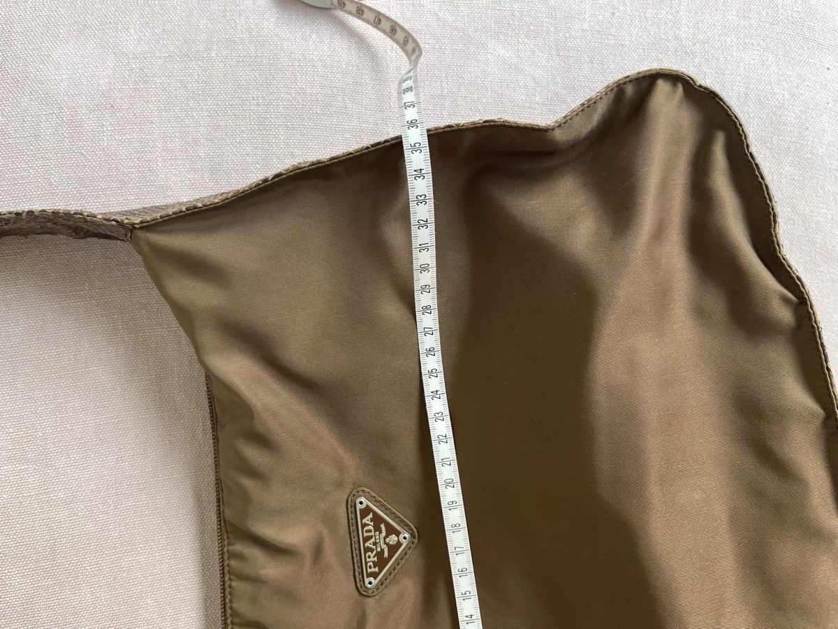 Prada Borse: Prada Python Schultertasche – Usato da Basel venduto da arminafera 9