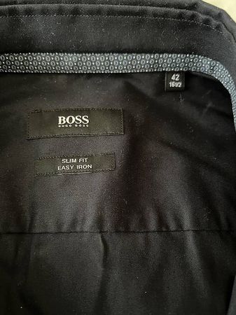 Élégante chemise noire BOSS - taille 42