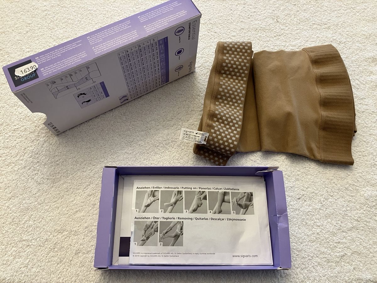 Sigvaris Calze & Collant: Sigvaris Essential CCL 2, Strümpfe, Grösse L, Neu! – Nuovo e nell'imballaggio originale da St. Gallen venduto da Sterndu1 2