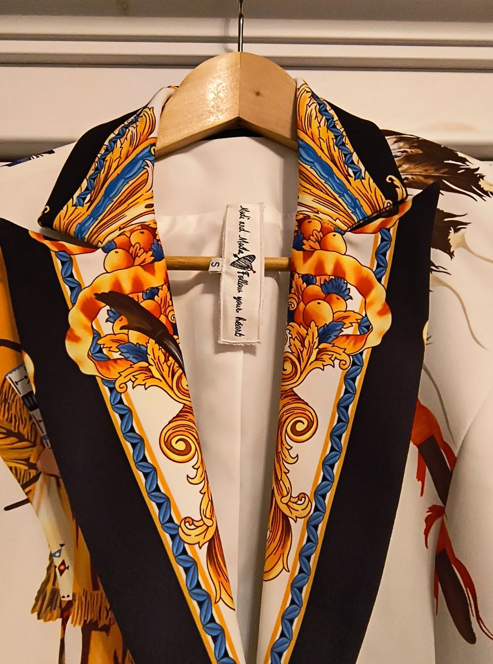 Giacche: Damen Blazer Grösse S Barock Muster – Usato da Thalwil venduto da ralucoantza 2