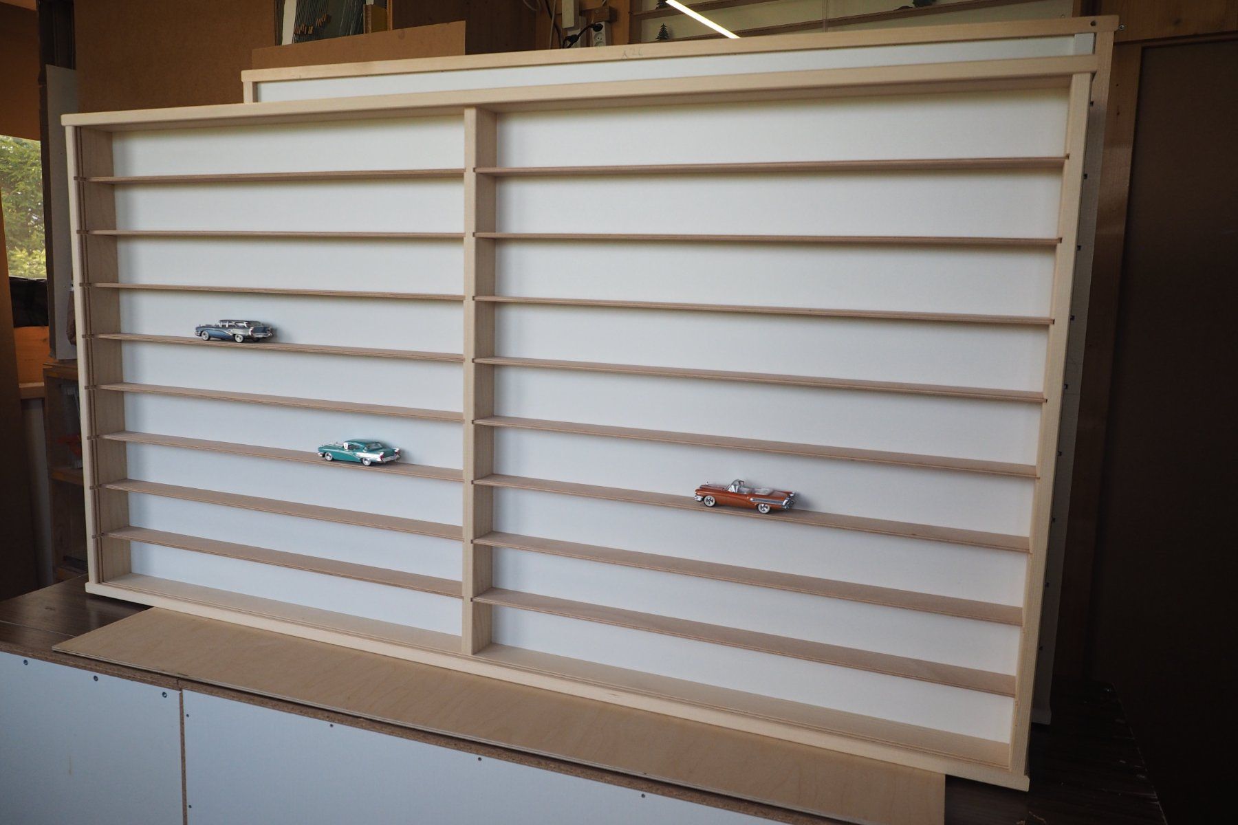 Vitrinen: Vitrine für Modellautosammler 1:87 oder H0 Modelle – Neu (gemäss Beschreibung) aus Heimberg von h0realgood 1