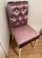 Eleganter Stuhl Samt rosa mit Knöpfen – Polsterstuhl