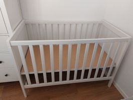 Babybett / Baby bed Sundvik