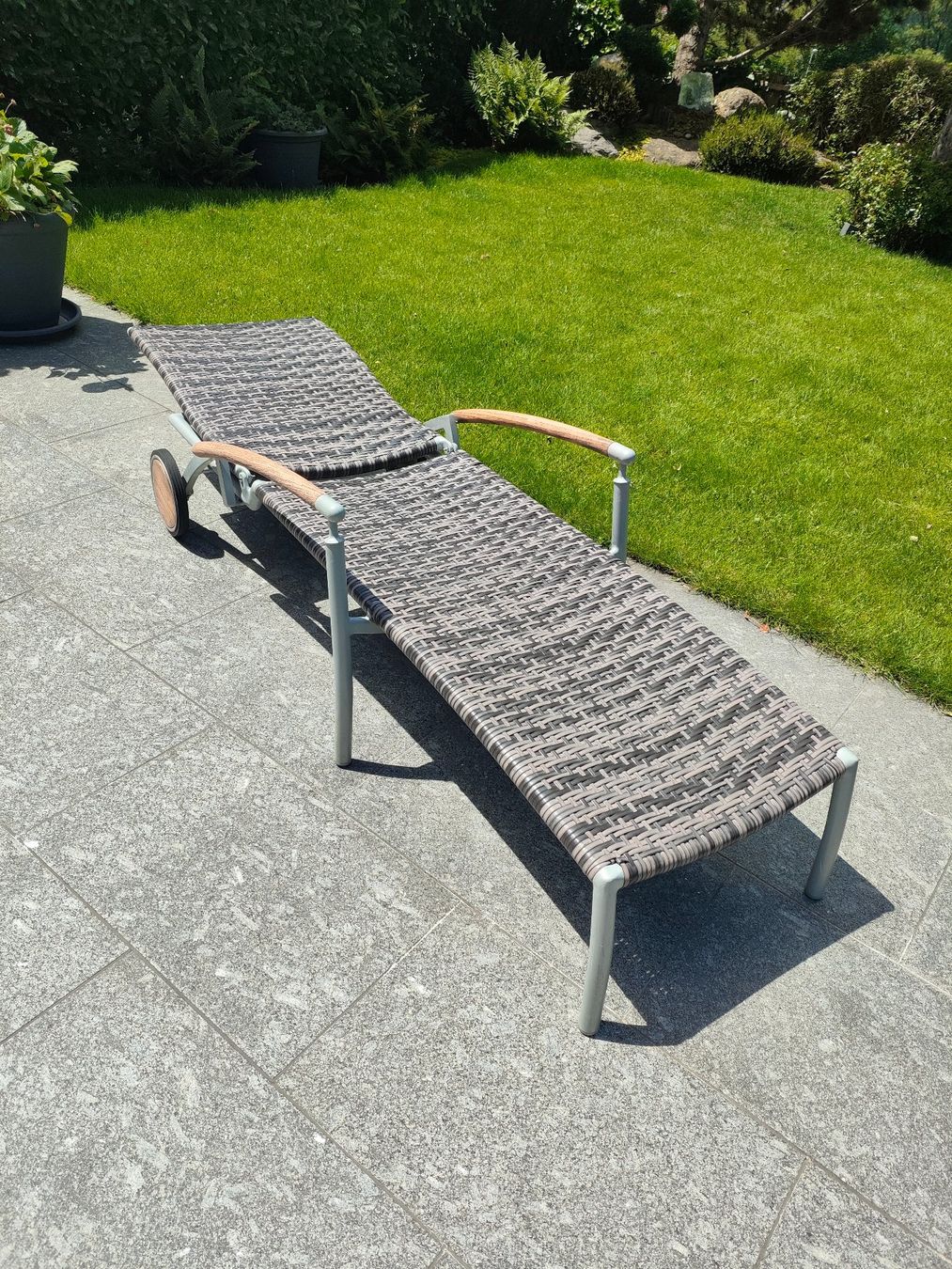 Sedie a sdraio: Gartenmöbel -  Liegestuhl Rattan – Usato da Wettswil venduto da pde_5c5d 1