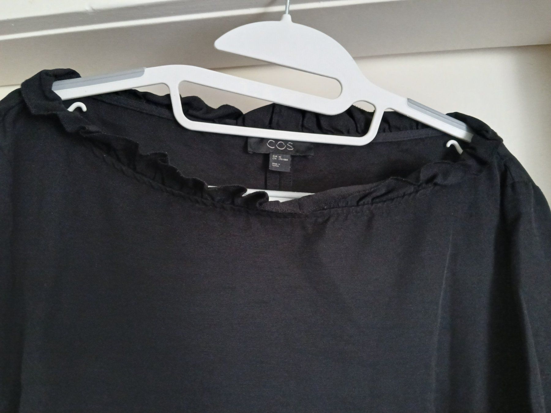 Cos Vestiti: COS Kleid Gr 44 Schwarz – Nuovo (secondo la descrizione) da Zürich venduto da ast_8nph 1