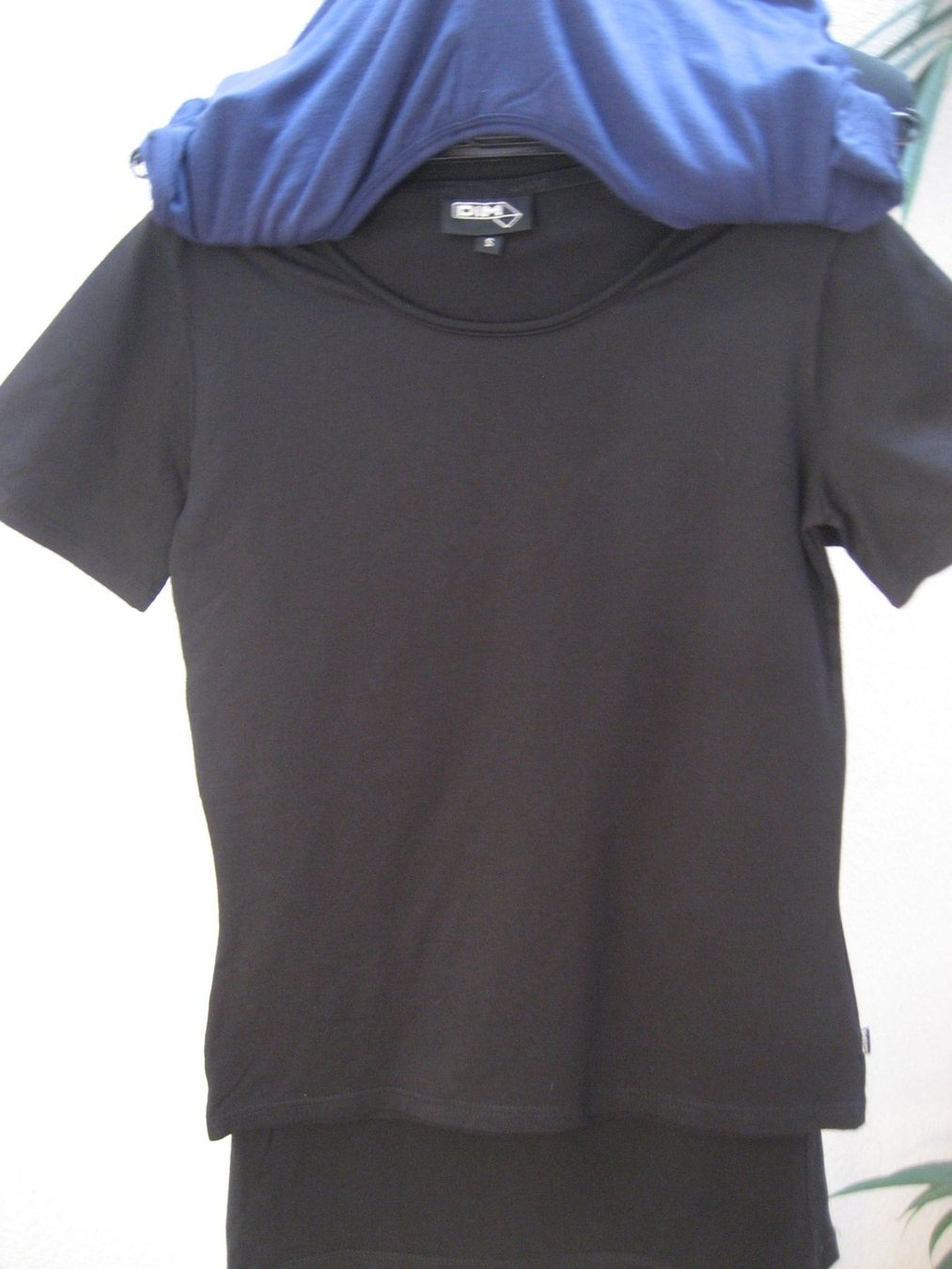 T-shirt: Lot 3 t-shirts taille S – Usato da Delémont venduto da marryb 1