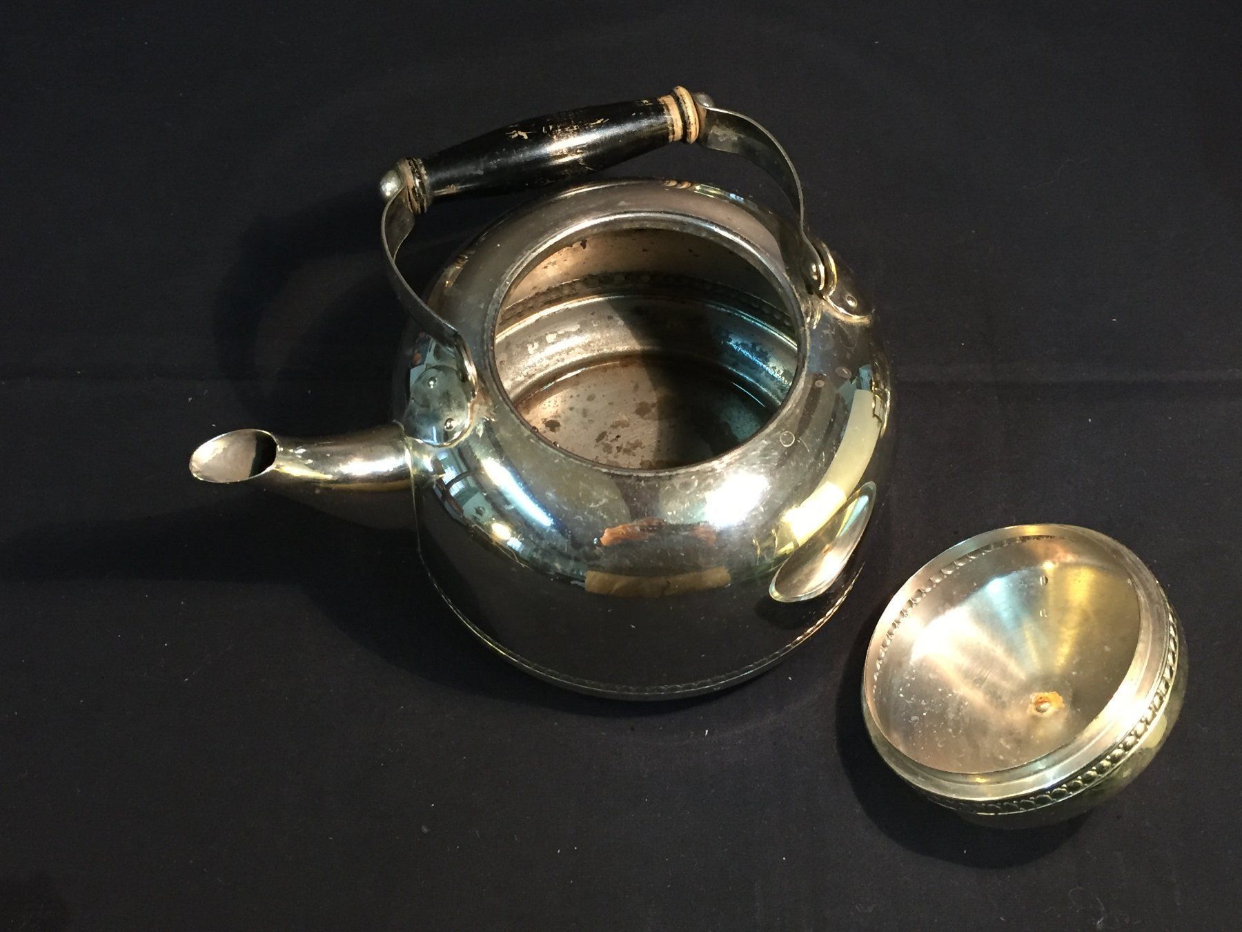 Teiere: Antike Teekanne mit Rechaud – Usato da Schaffhausen venduto da vintageville 7