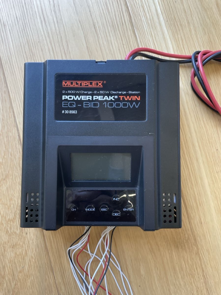 Multiplex Batterie, Caricabatterie & Alimentatori: Chargeur Multiplex Power Peak Twin 1000W – Usato da Correvon venduto da silasmoser 2