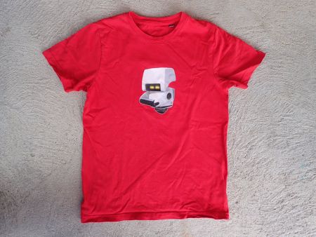 T-Shirt rot M-O ("Wall-E")  9-11Y