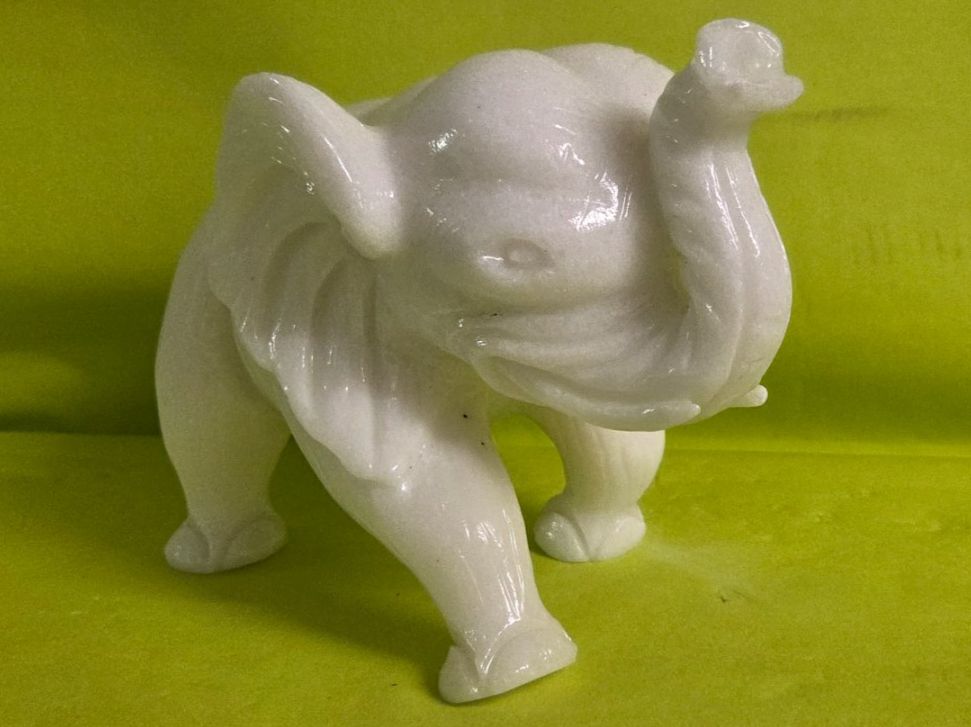 Sculture & Statue: Schöner Elefant aus Marmor 20cm – Nuovo (secondo la descrizione) da Roggliswil venduto da Mabelco