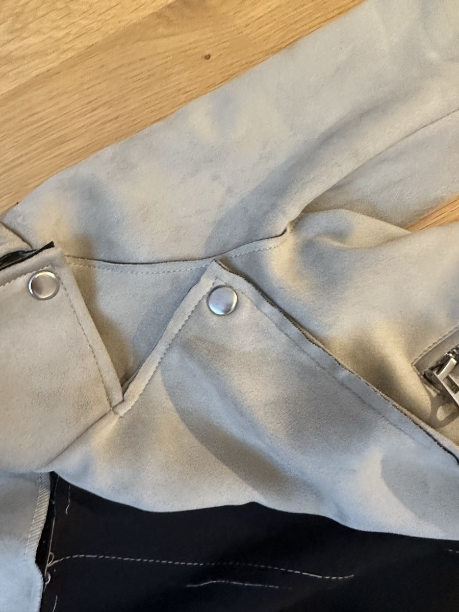 Giacche: Mango Wildlederjacke, hellgrau, Gr. S, Top Zustand! – Usato da Läufelfingen venduto da kiaverann 1