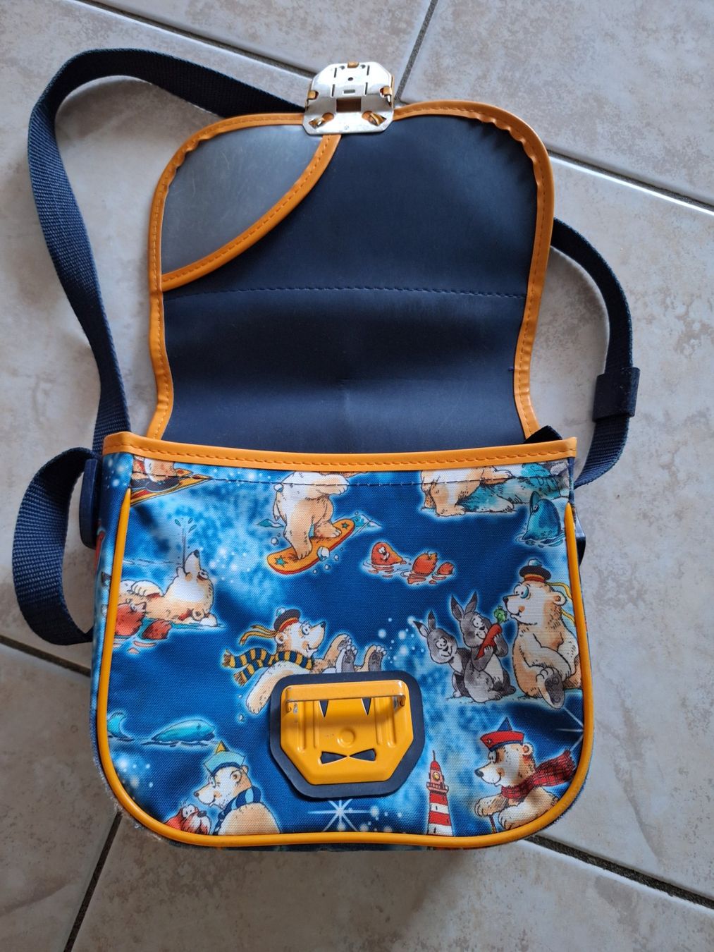 Mc Neill Kindertaschen: Kindergartentasche McNeill mit Eisbären-Motiv – Gebraucht aus Starrkirch-Wil von Mambostar 2
