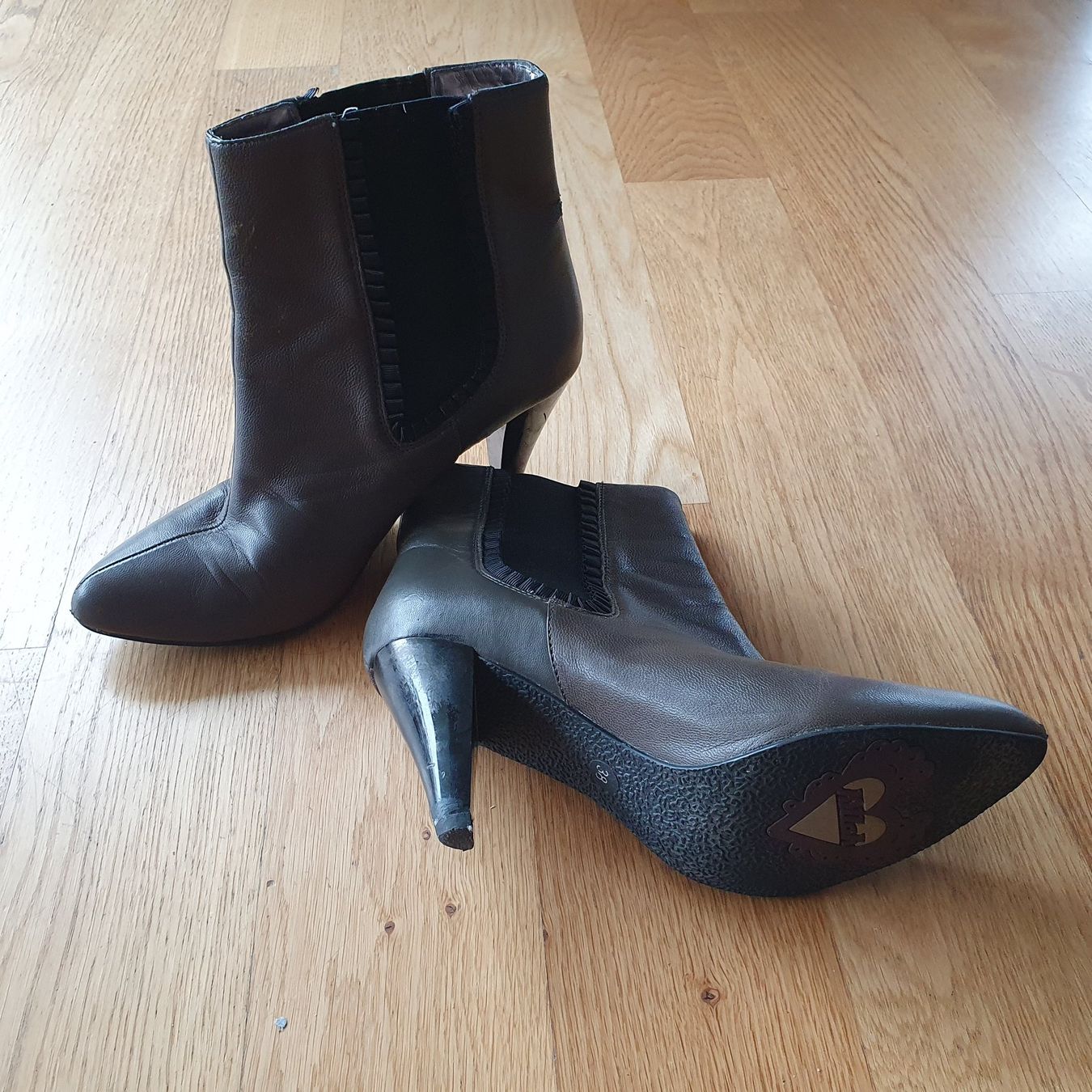 Scarpe da donna: Bottines à talons Killah, pointure 38 – Usato da boudry venduto da Let_20 2