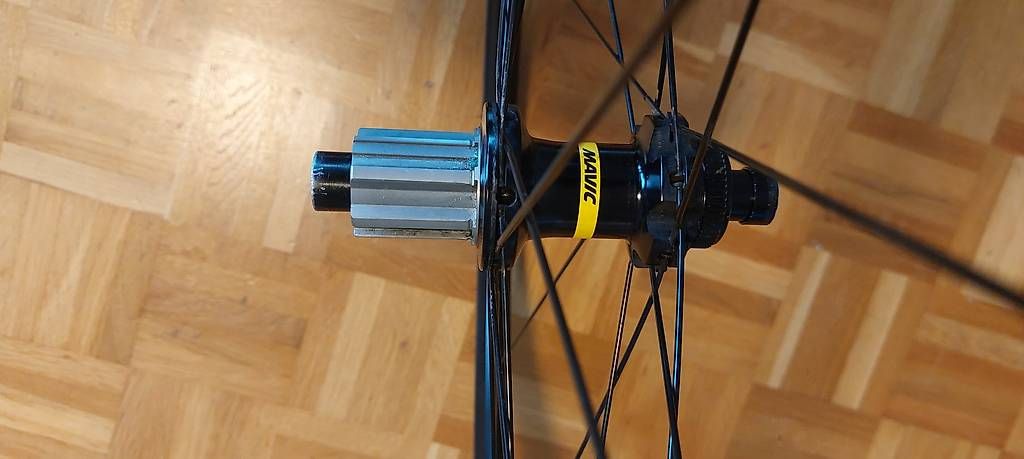Pezzi di ricambio: Paire de roue Mavic Aksium disc – Usato da Belmont-Lausanne venduto da seb_998z 1