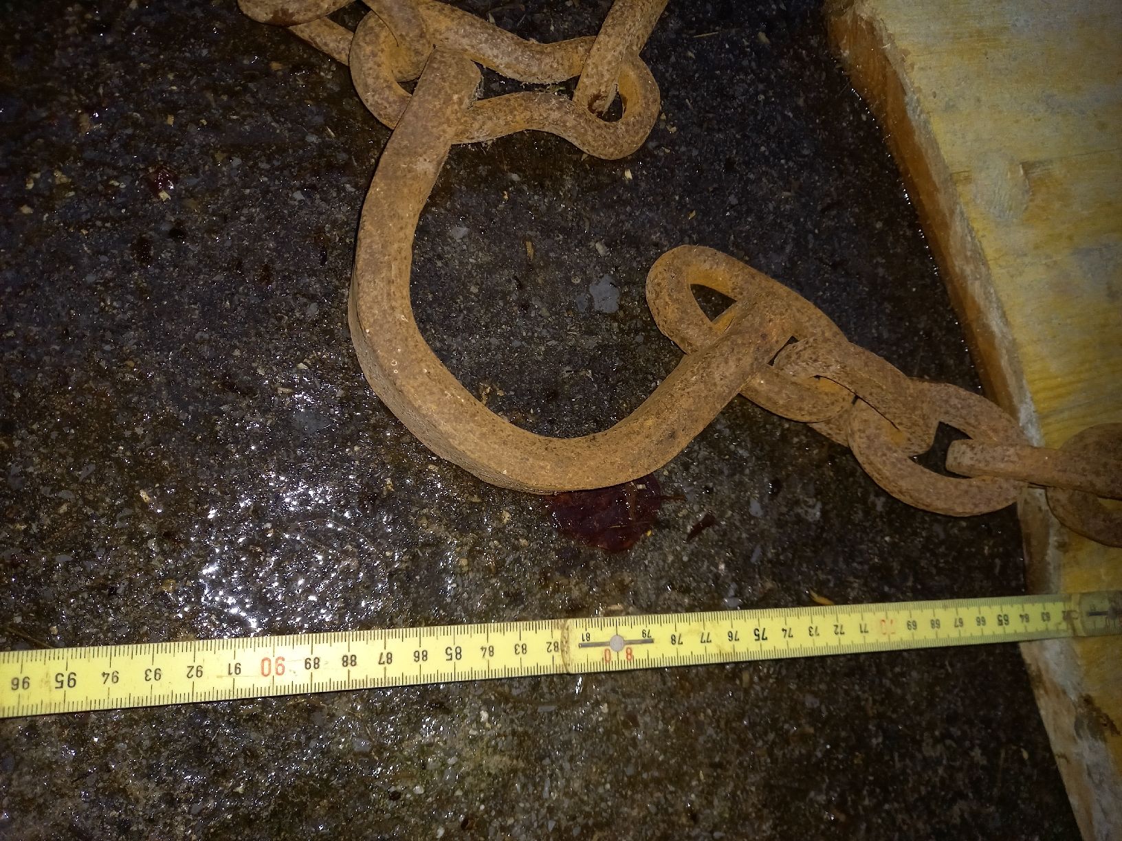 Catenine: Antike handgeschmiedete Bremskette – Usato da Galgenen venduto da Allerlei8854 7