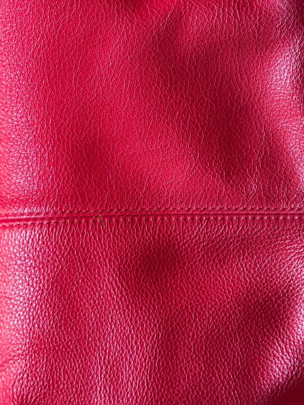 Taschen für Damen: Grand sac en cuir rouge – Gebraucht aus Cossonay-Ville von ale_k9mh 4
