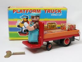 Blechauto Gepäckwagen zum aufziehen
