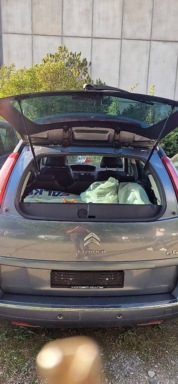 Automobili: Citroen c4 grand picasso  – Usato da Utzenstorf venduto da Somy95 1