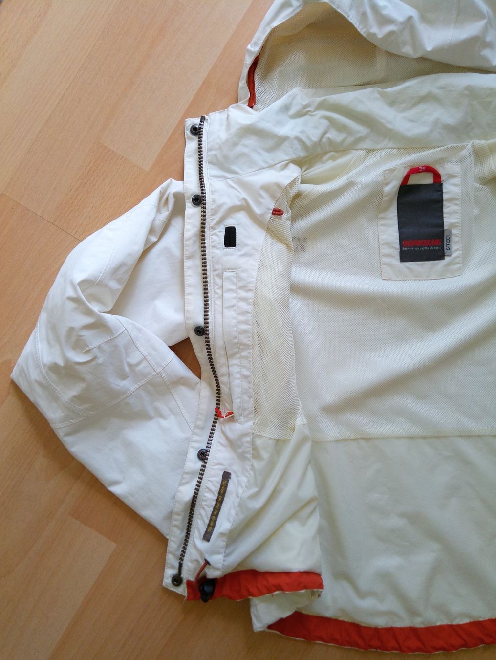 Didriksons Jacken: Regenjacke Didriksons – Gebraucht aus Zürich von philoumena 4