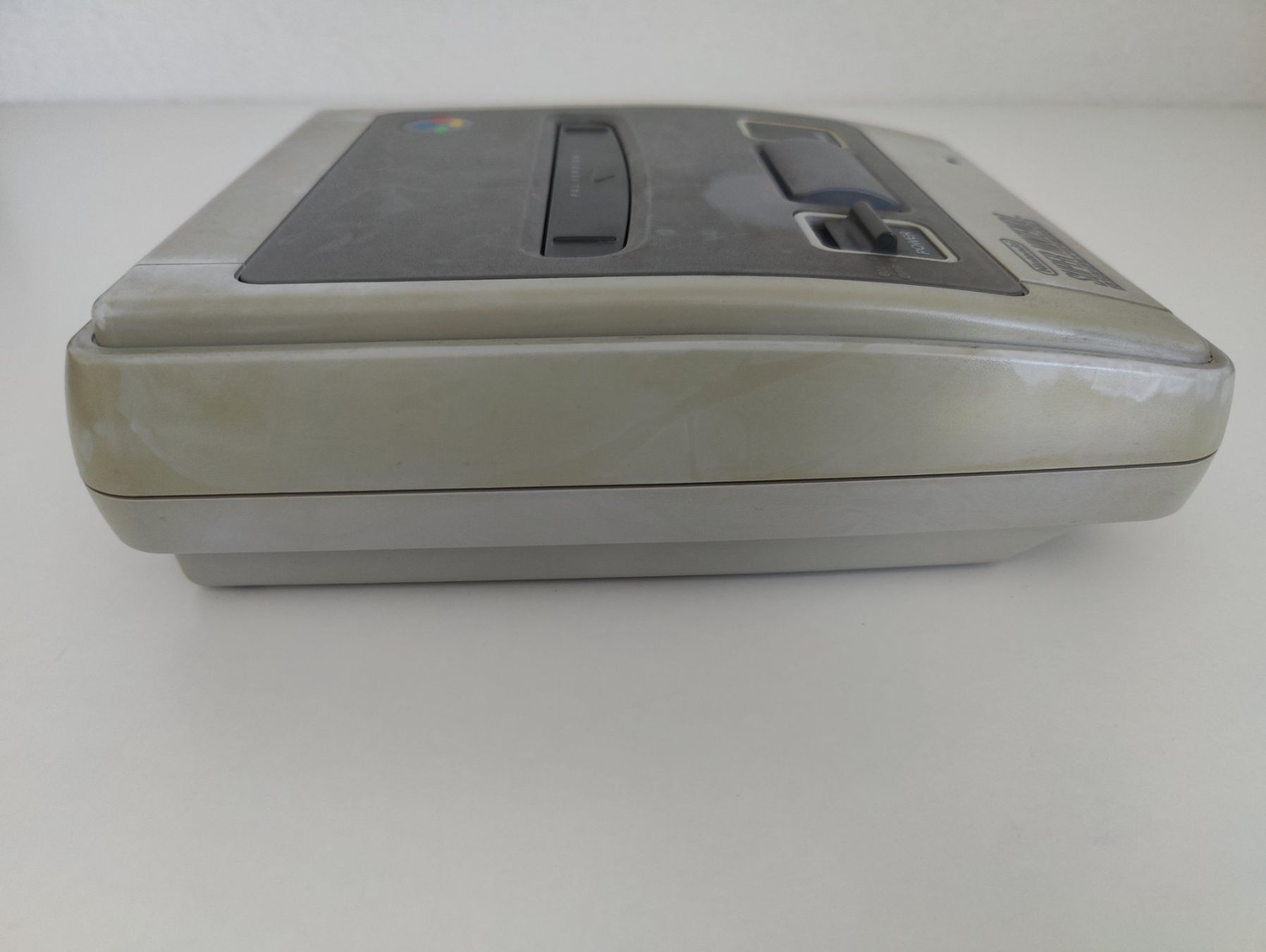 Nintendo Console: SNES Konsole inkl. Controller und Zubehör – Usato da Dintikon venduto da Nightcom 3
