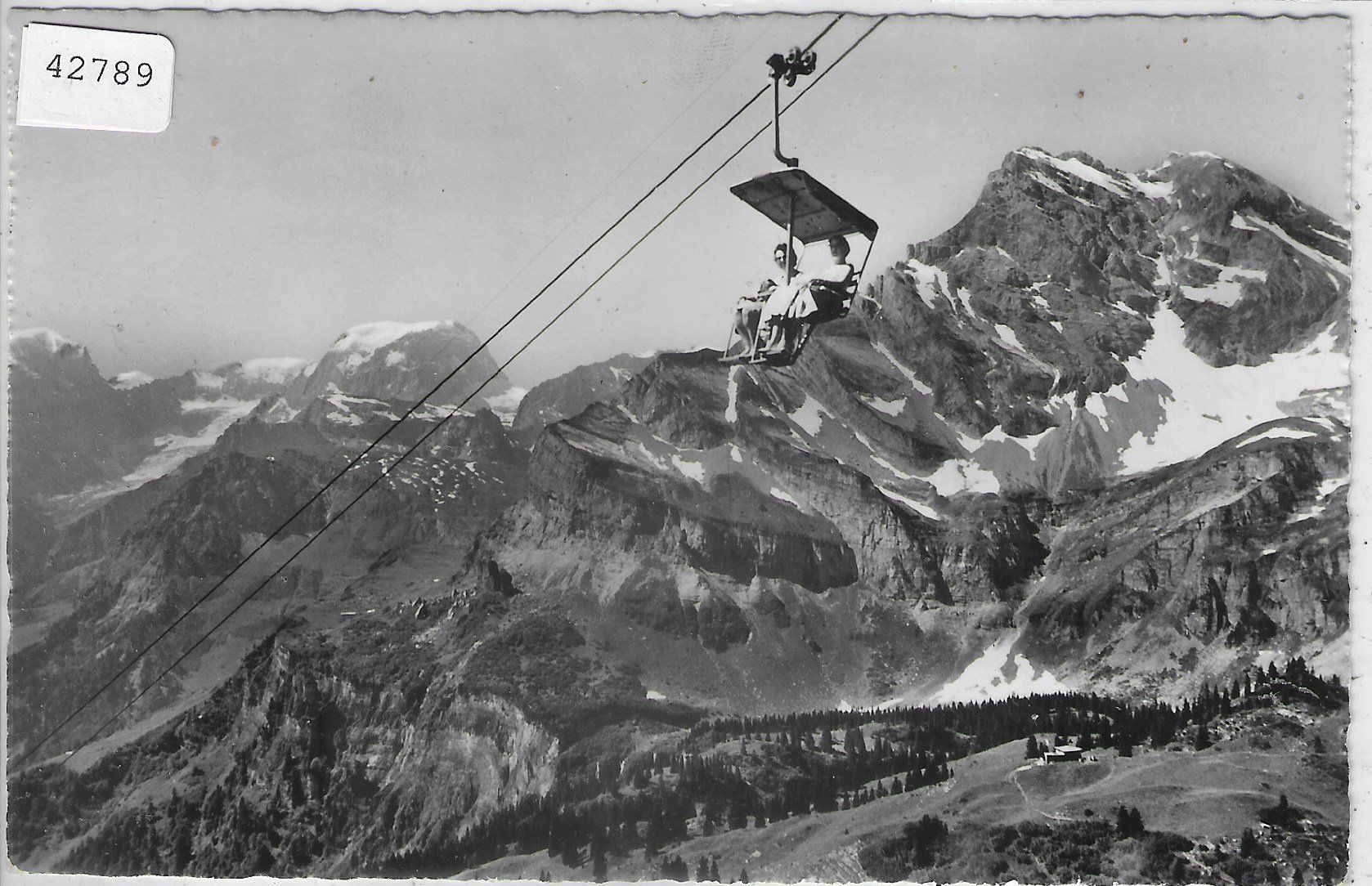 Cartoline postali: Braunwald - Sesselbahn Gumen, Ortstock – Usato da Ettingen venduto da Kartenplanet