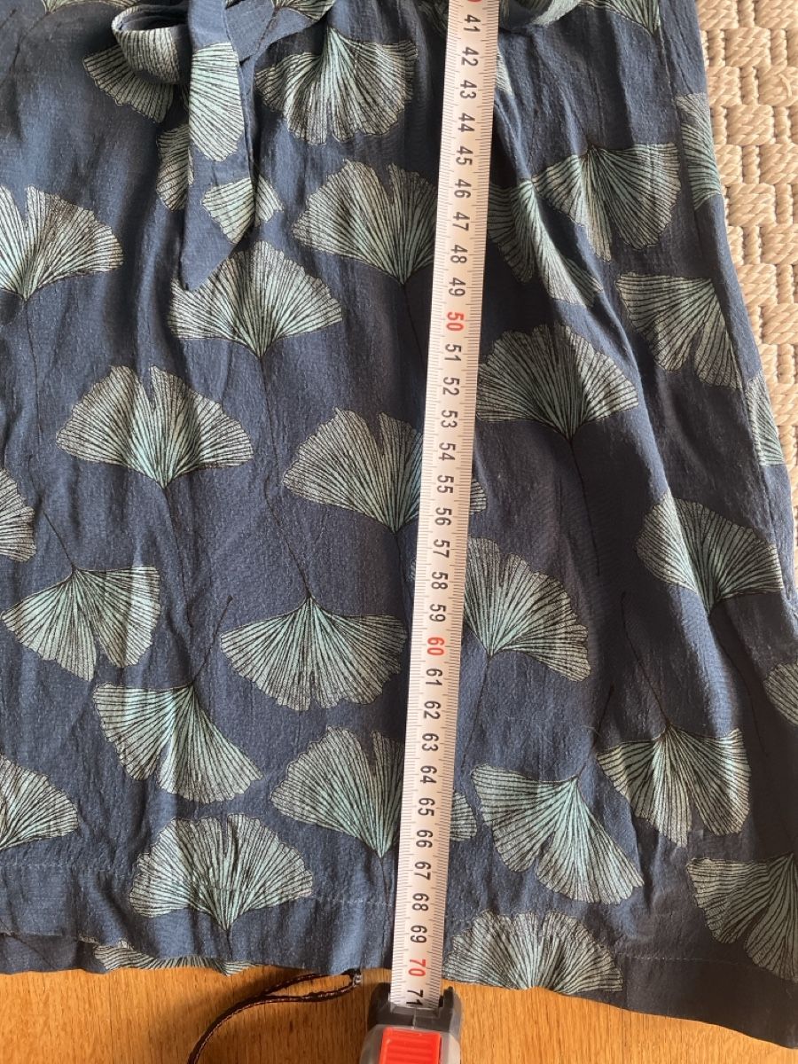 Tops: Masai Oberteil Ginkgo Muster, M – Gebraucht aus Solothurn von Bobesch08 5