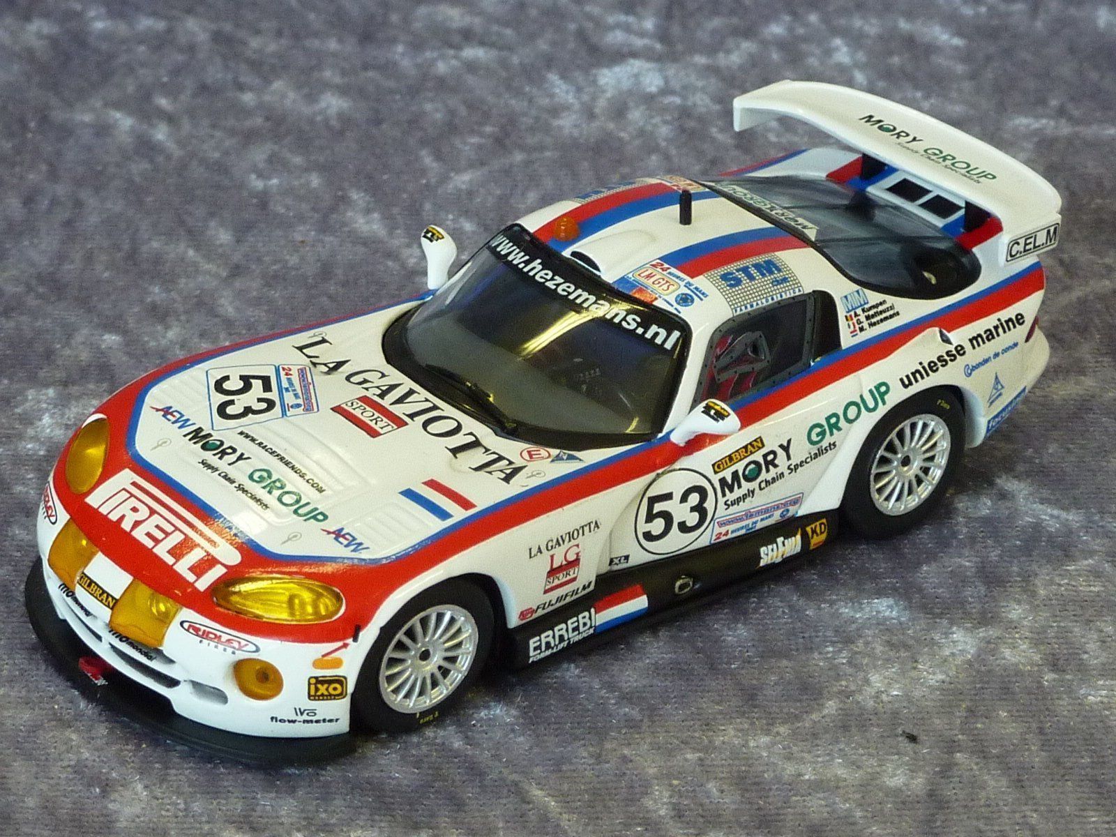 Chrysler Modellini d'auto: Chrysler Viper #53 Le Mans 2002 1:43 – Nuovo e nell'imballaggio originale da Dürrenäsch venduto da modellautos4you 1