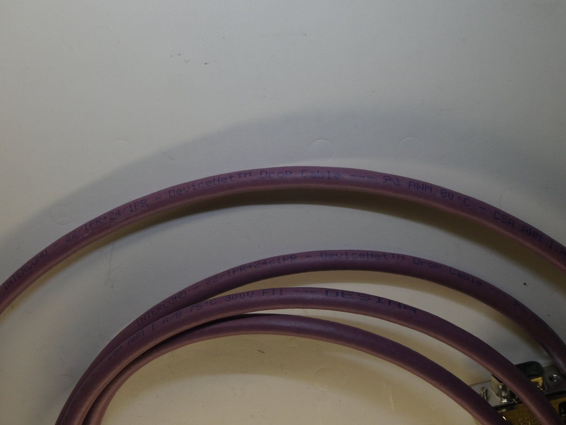 Componenti elettronici: CAN-Kabel M12/D-Sub9 von Desina – Nuovo (secondo la descrizione) da Fulenbach venduto da Hach0 4
