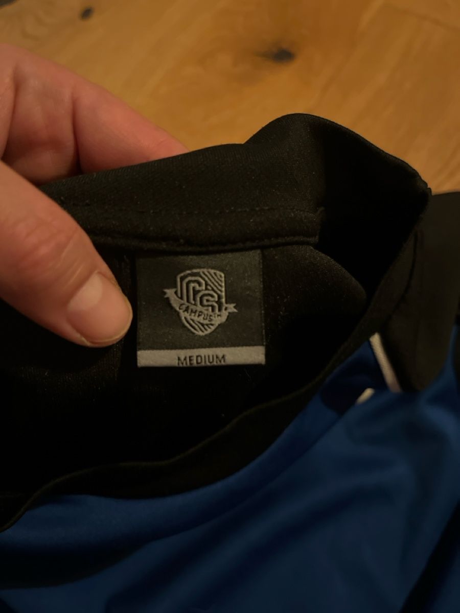 Maglioni & Felpe: Torwart Pullover M – Usato da Balmberg venduto da Berglihof 2