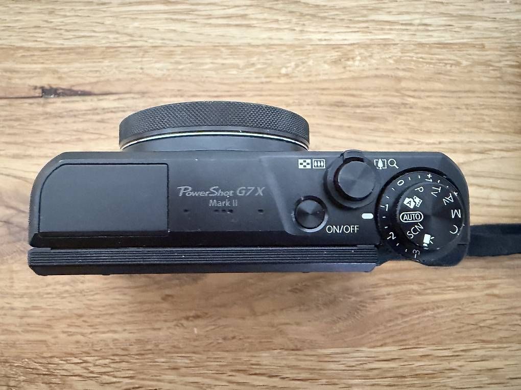 Fotocamera: Canon Powershot G7x Mark II Bundle – Usato da Uster venduto da ceh_8pgy 4