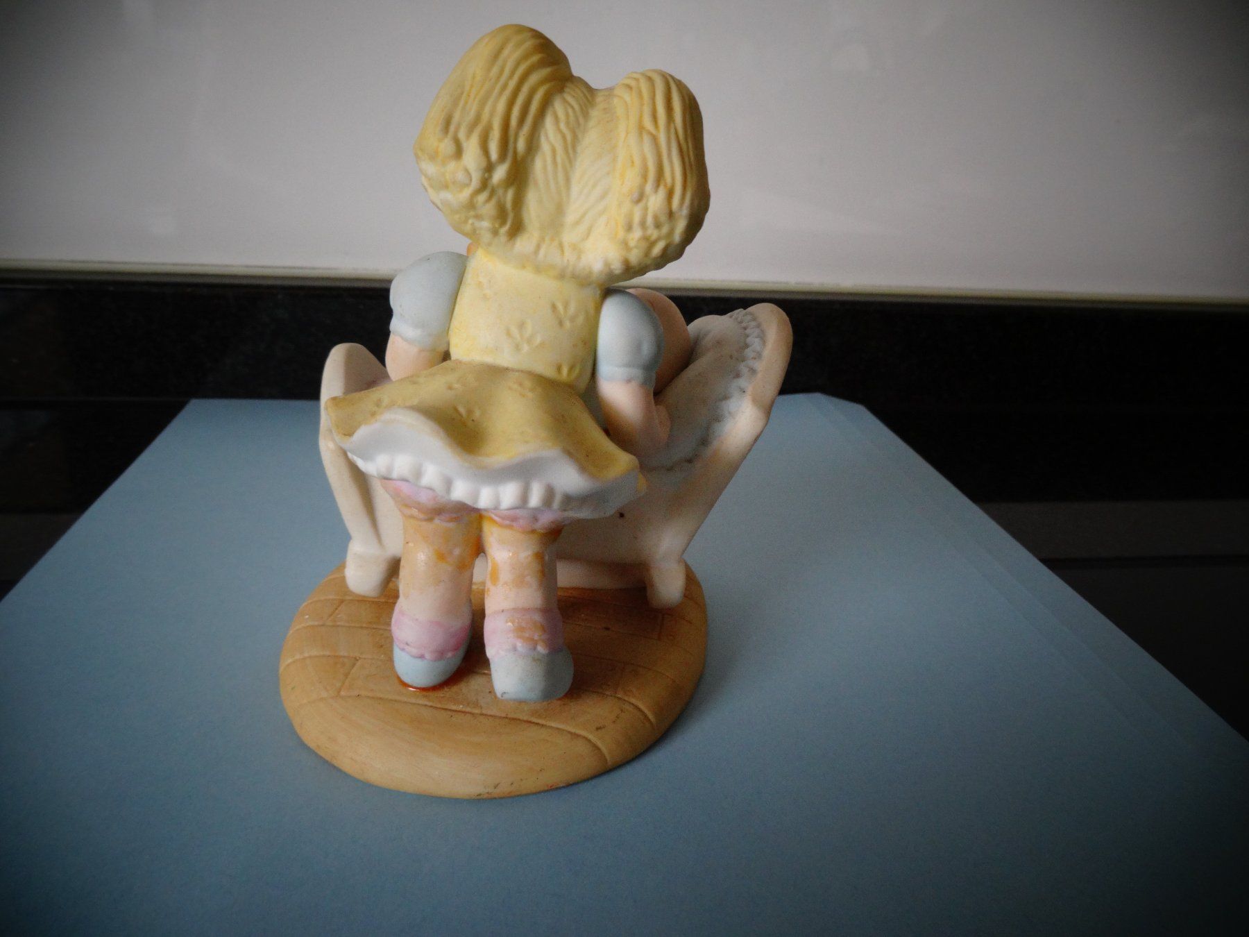 Statuette: Figur Mutter mit Kind 1984 – Usato da Neerach venduto da jenny062 4