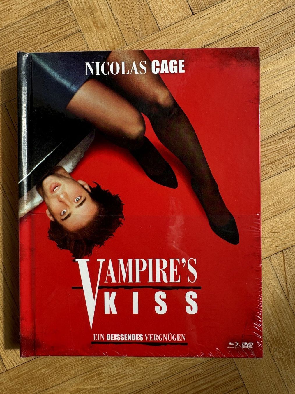 Tutti i DVDs: Vampire's Kiss - Mediabook - Blu-ray + DVD – Usato da Zürich venduto da Malcom