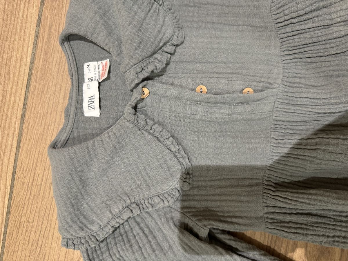 Zara Lotti & Set di vestiti: Zara Kleider – Nuovo (secondo la descrizione) da Zürich venduto da iva_c9dw 2